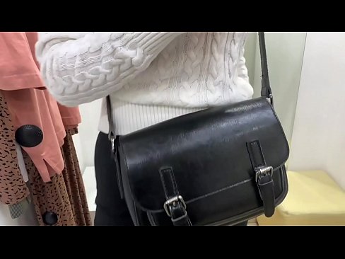 ❤️ Pampublikong masturbesyon ng batang asong si FeralBerry na may dildo sa fitting room ❤️ sluts sa porn tl.ixiporn.ru ﹏
